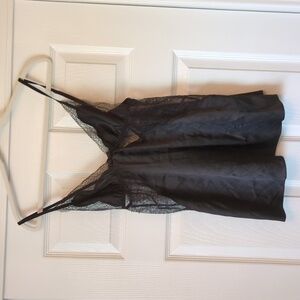 Lace top w/ straps, lingerie Top